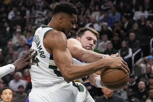 美媒解析NBA现役球员金字塔